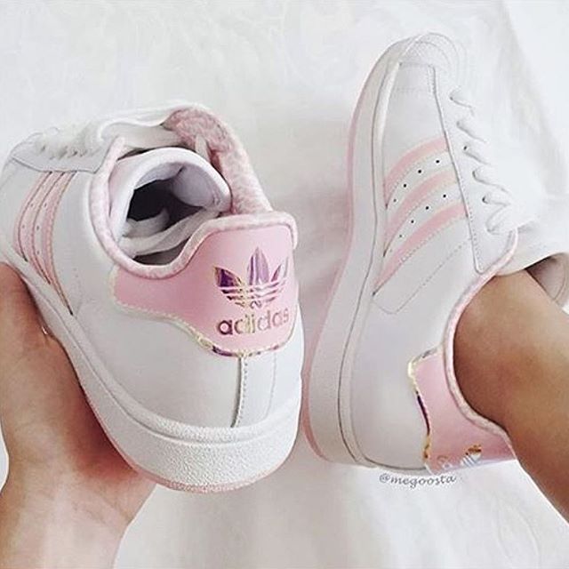 stan smith rose pale